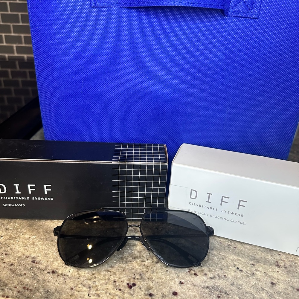 Diff Eyewear Denver Black Polarized Sunglasses